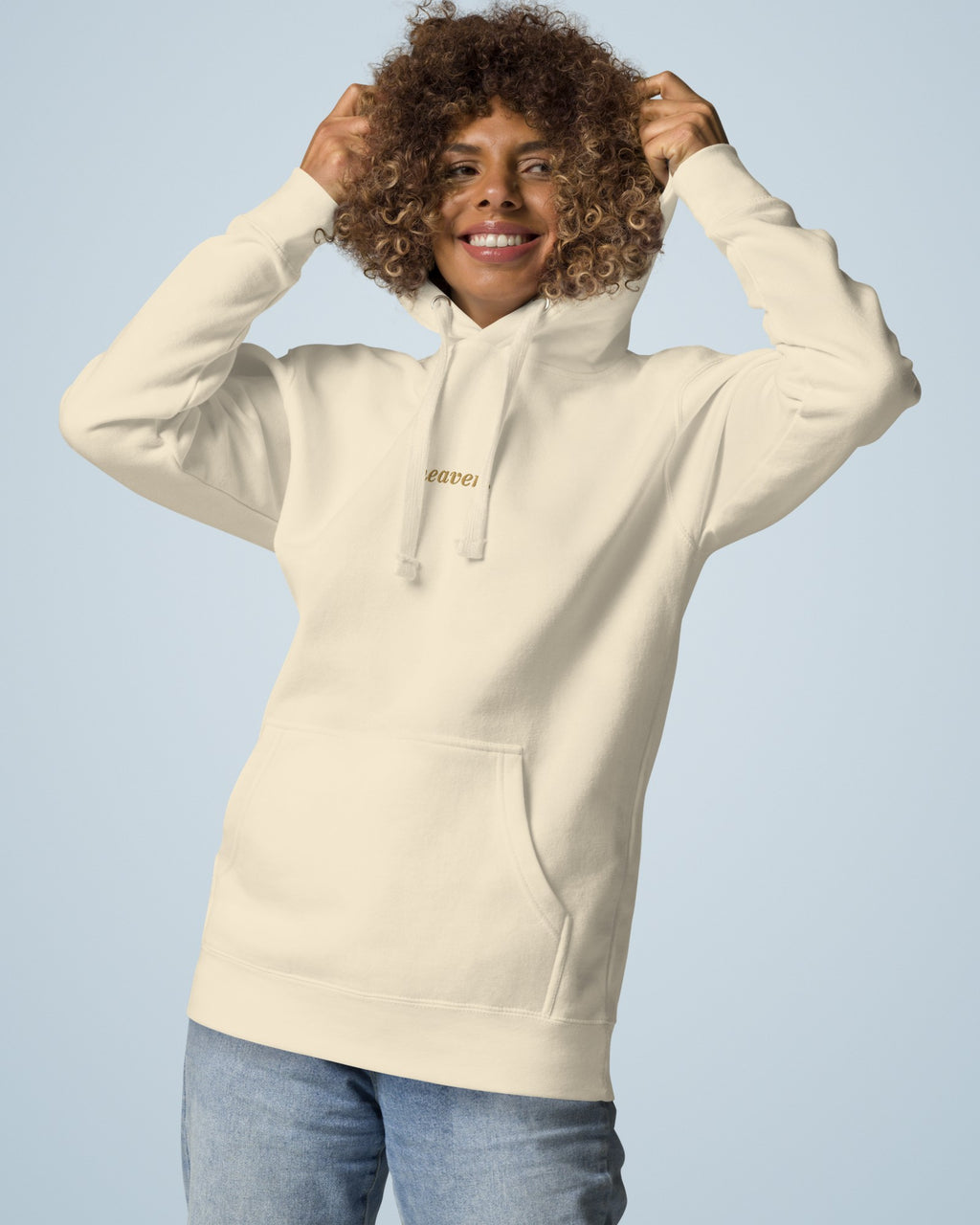 Sweat heaven. porté, capuche relevée